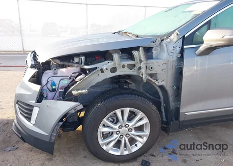 2021 Cadillac Xt5 Fwd Luxury z USA, uszkodzony, nr VIN 1GYKNAR47MZ169370